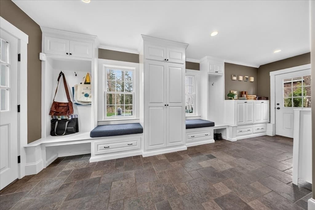 Single Family Residence at 33 Lincoln St, Hingham MA 02043, photo 29 of 40