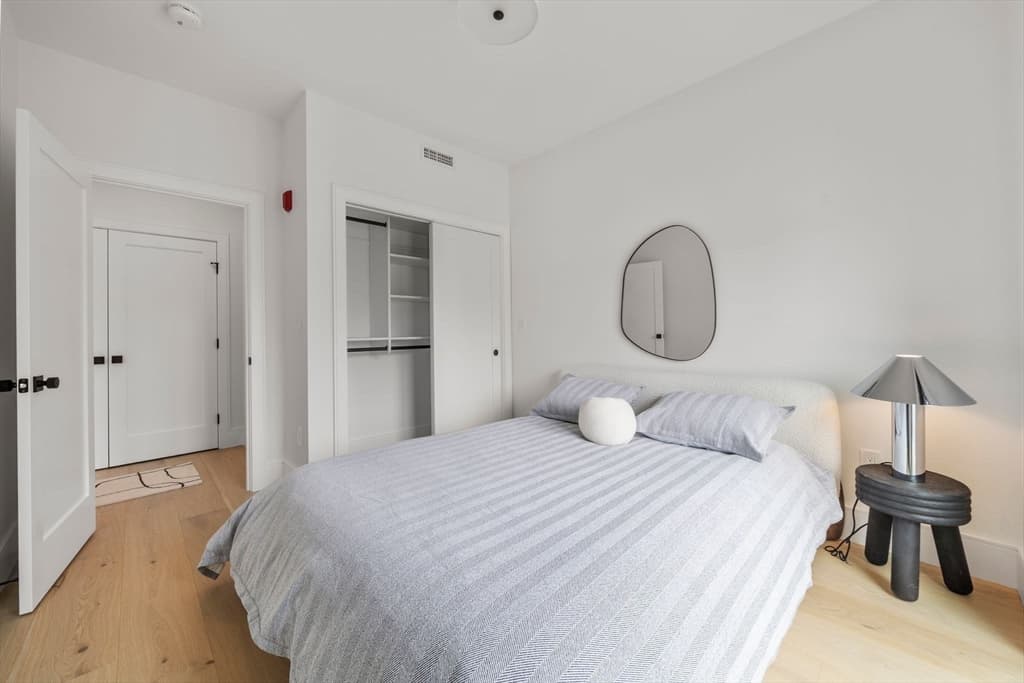 Condominium at 136 W Eighth St # 3, Boston MA 02127, Boston, photo 21 of 30