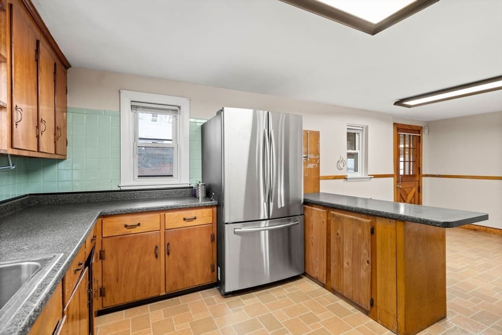 Single Family Residence at 380 Cross Street, Winchester MA 01890, photo 18 of 41