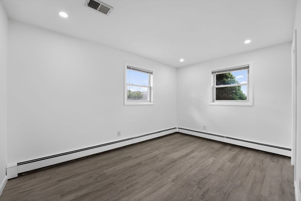 269 Jon Dr, Brockton MA 02302 photo 10