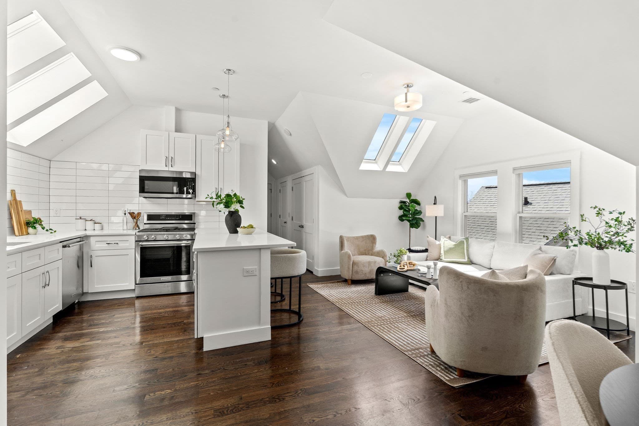 9 Upham Ave # 3, Boston MA 02125
