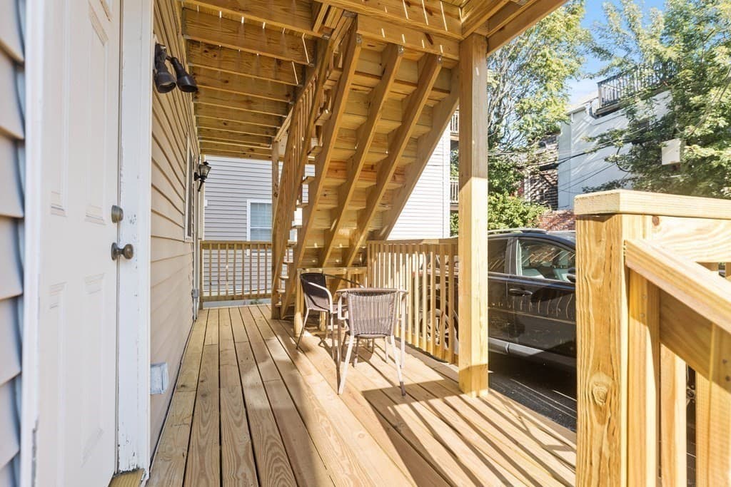 Condominium at 194 E St # 1, Boston MA 02127, Boston, photo 9 of 10