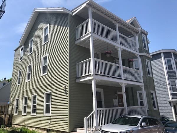 8 White Ave, Brookline MA 02467