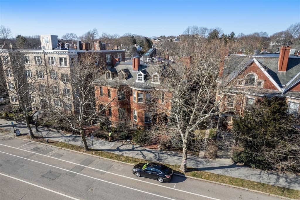 Condominium at 1762 Beacon St # 1, Brookline MA 02445, photo 17 of 17