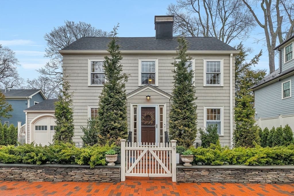 9 Kenway St, Cambridge MA 02138