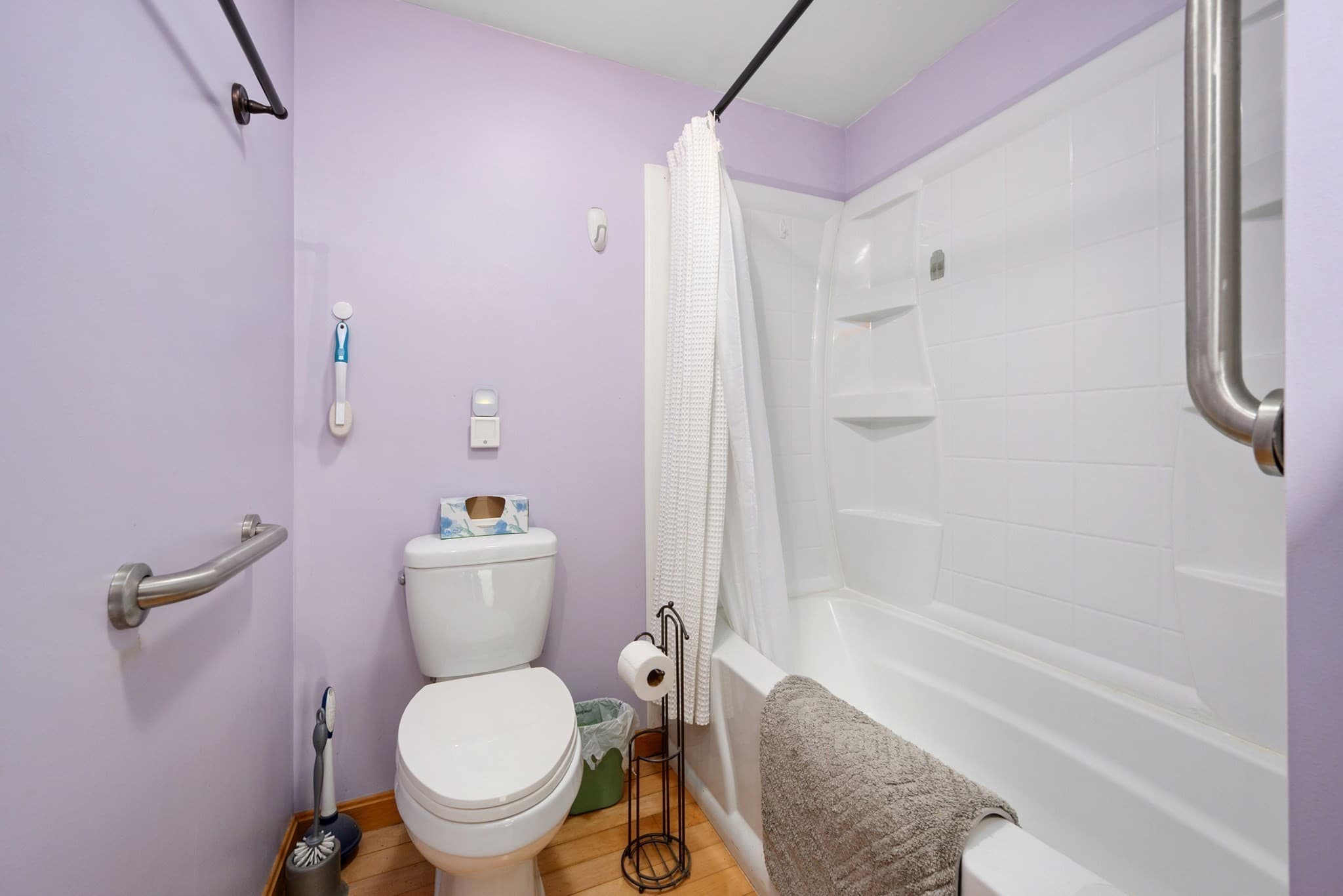 Single Family Residence at 2 Short Lots Ln, Truro MA 02666, photo 17 of 41