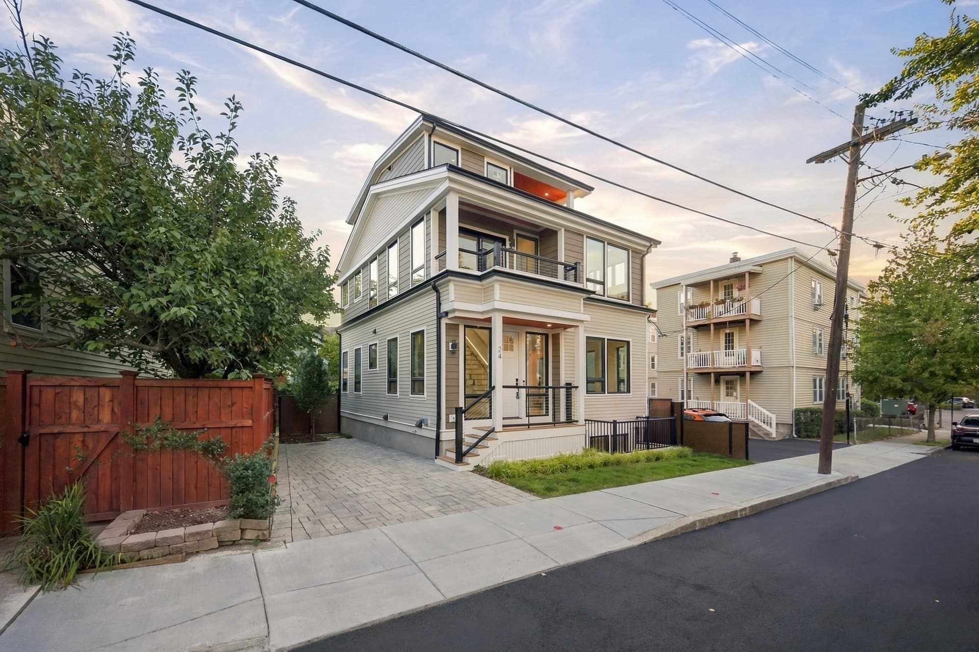 24 Newell St, Cambridge MA 02140