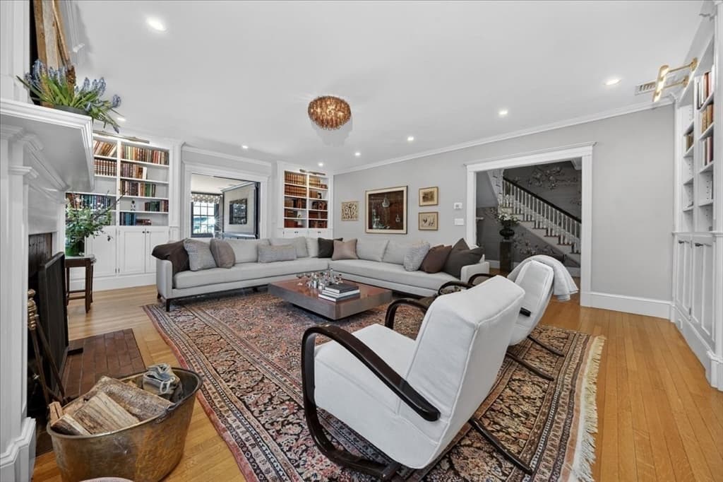 54 Lincoln Street, Hingham MA 02043 photo 6