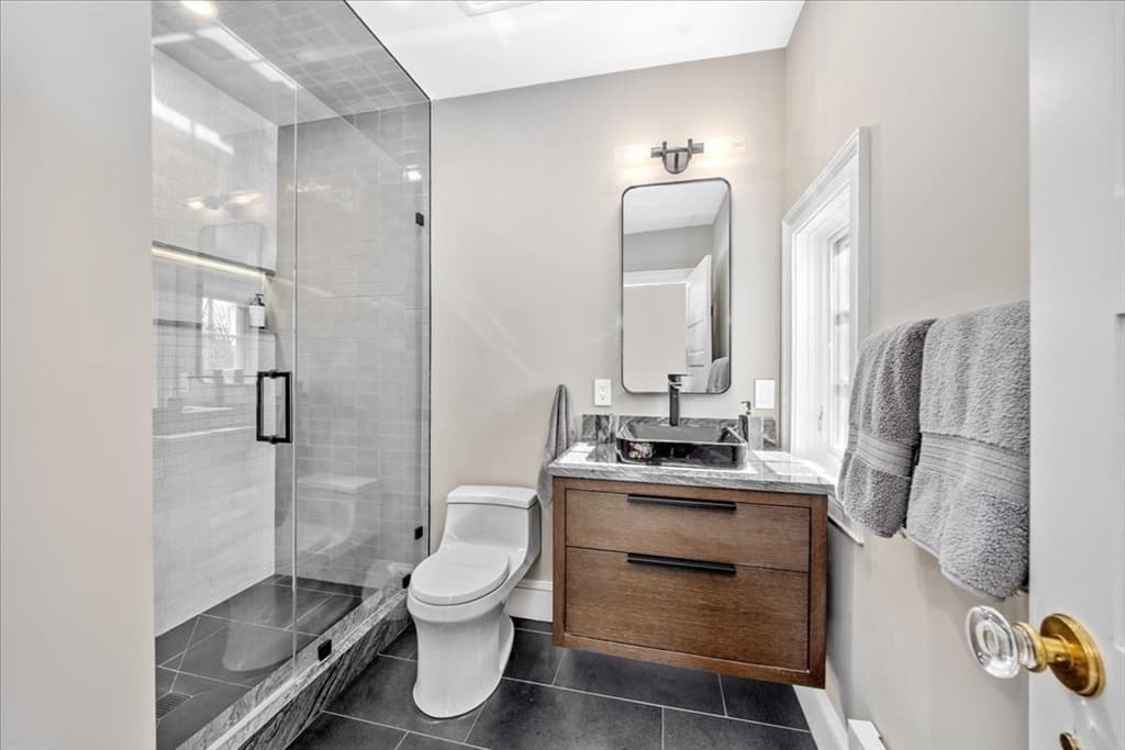 54 Lincoln Street, Hingham MA 02043 photo 25