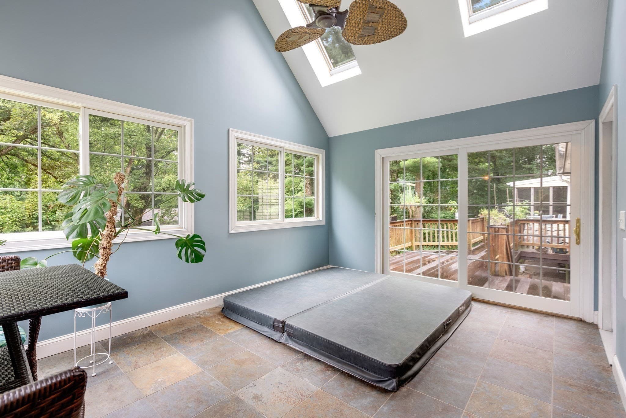 Single Family Residence at 495 Grafton St, Shrewsbury MA 01545, photo 19 of 42