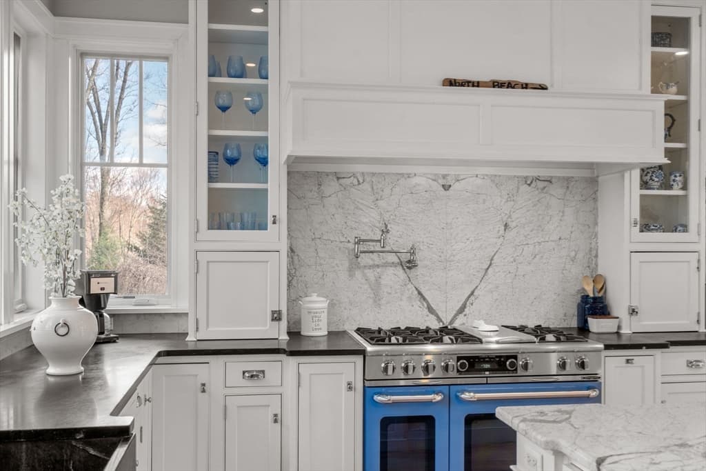 58 Johnson Rd, Carlisle MA 01741 photo 9