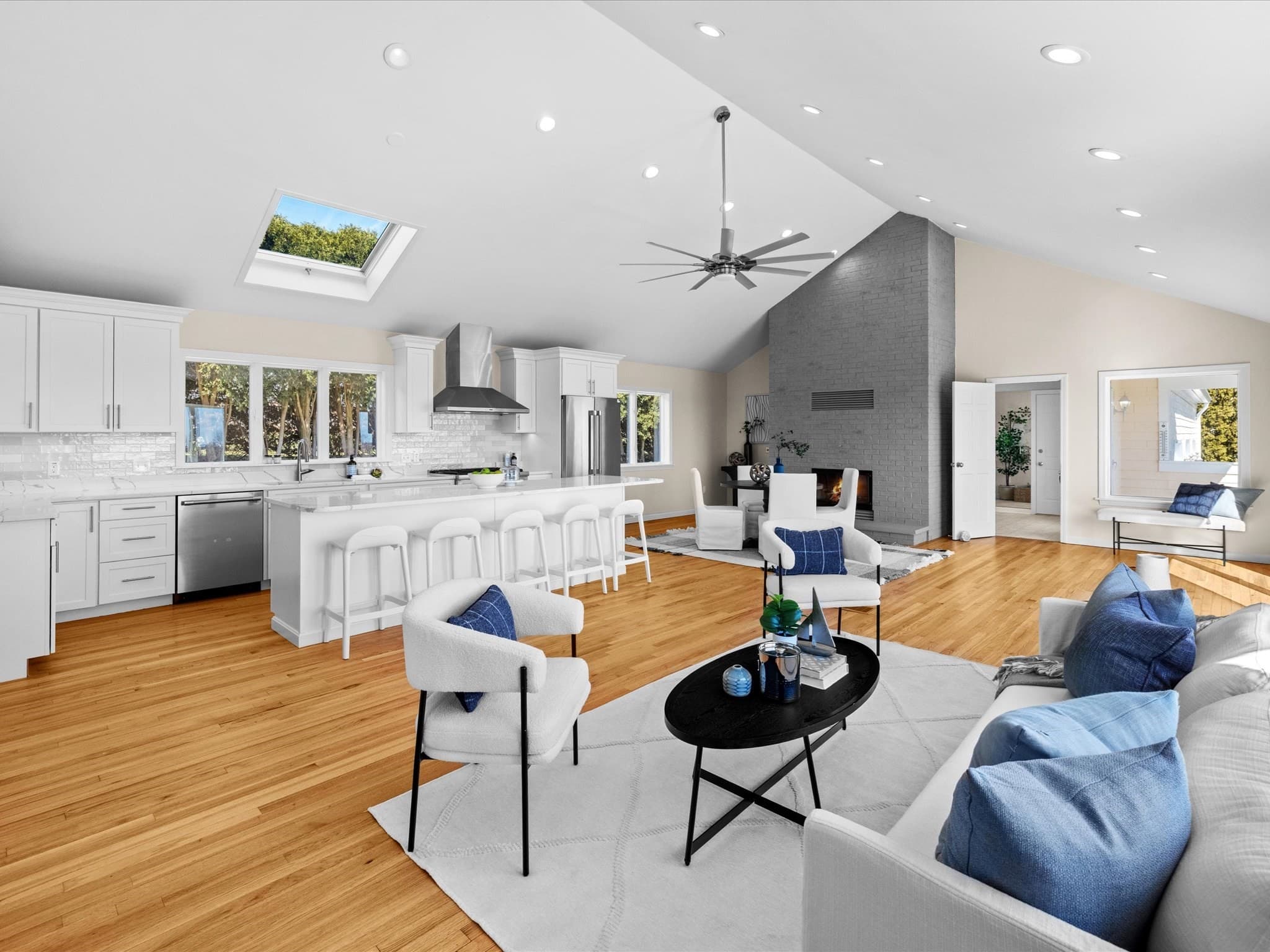 Single Family Residence at 95 Holman St, Portsmouth RI 02871, Portsmouth, photo 13 of 40