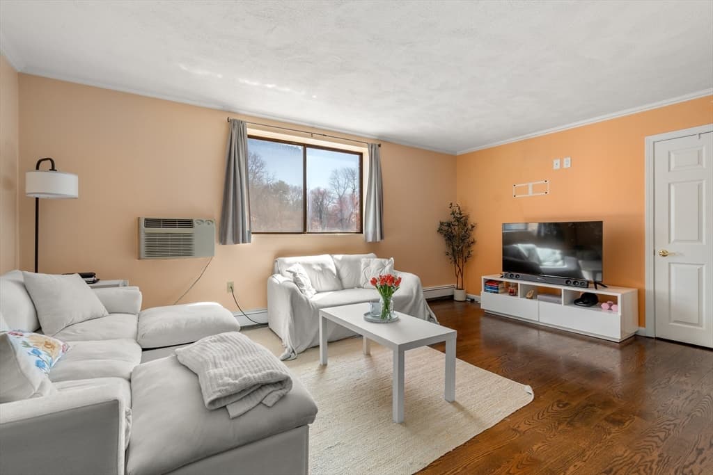 Condominium at 295 Main Street # 16, Reading MA 01867, Reading, photo 2 of 21