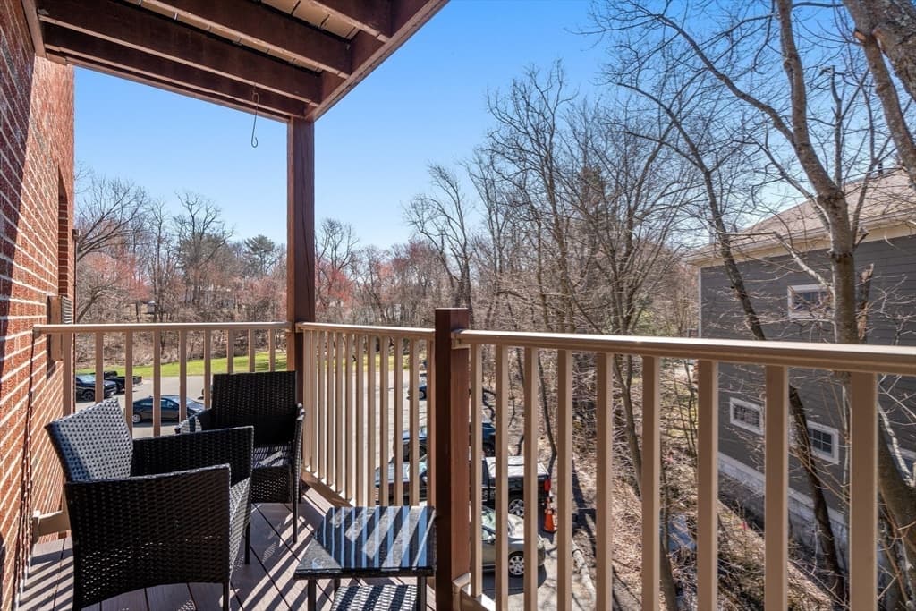 Condominium at 295 Main Street # 16, Reading MA 01867, Reading, photo 15 of 21