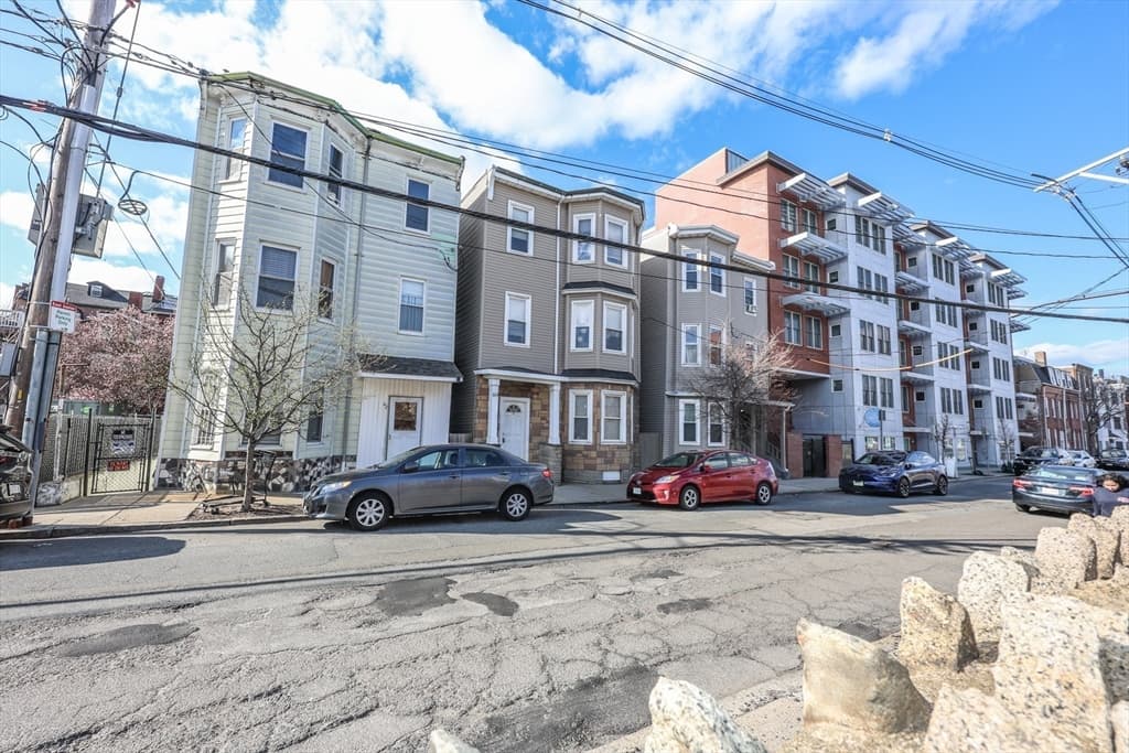 64 Bremen St, Boston MA 02128