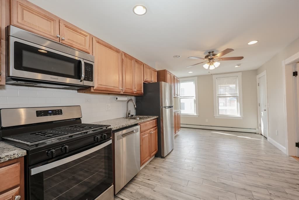 3 Family - 3 Units Up/Down at 64 Bremen St, Boston MA 02128, Boston, photo 5 of 42