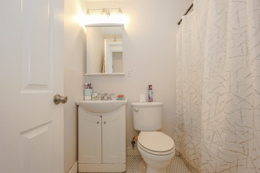 3 Family - 3 Units Up/Down at 64 Bremen St, Boston MA 02128, Boston, photo 31 of 42