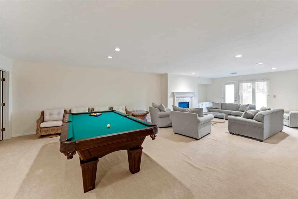 Condominium at 42 Fairway Dr, Plymouth MA 02360, Plymouth, photo 24 of 39