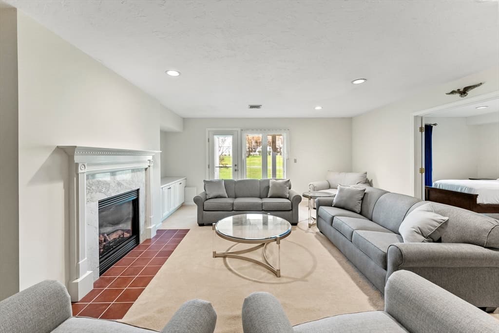 Condominium at 42 Fairway Dr, Plymouth MA 02360, Plymouth, photo 25 of 39