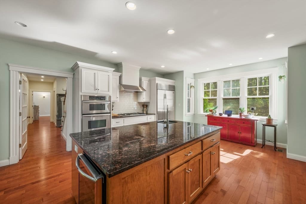 250 Meadowbrook Road, Dedham MA 02026 photo 16