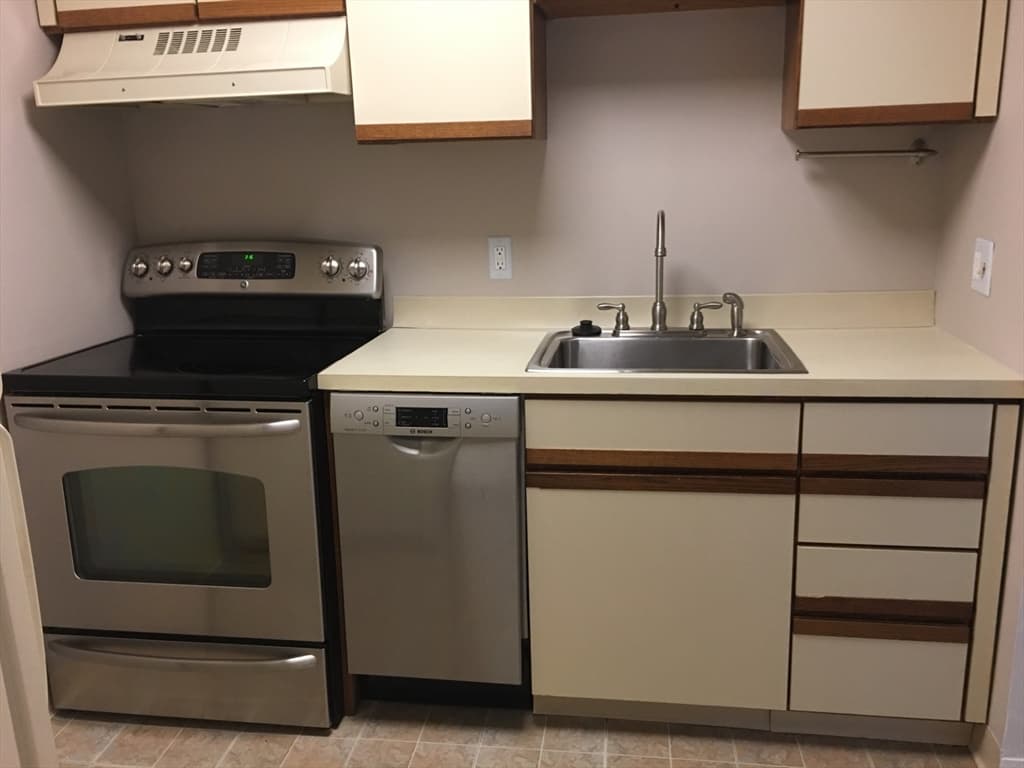 Condominium at 26 Waverly Street # 202, Boston MA 02135, photo 5 of 18