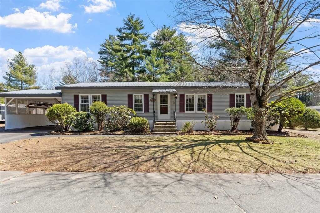 74 Earl Drive, Athol MA 01331