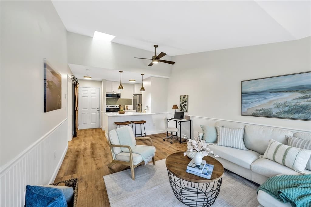 102 Fletcher Ln # H, Brewster MA 02631