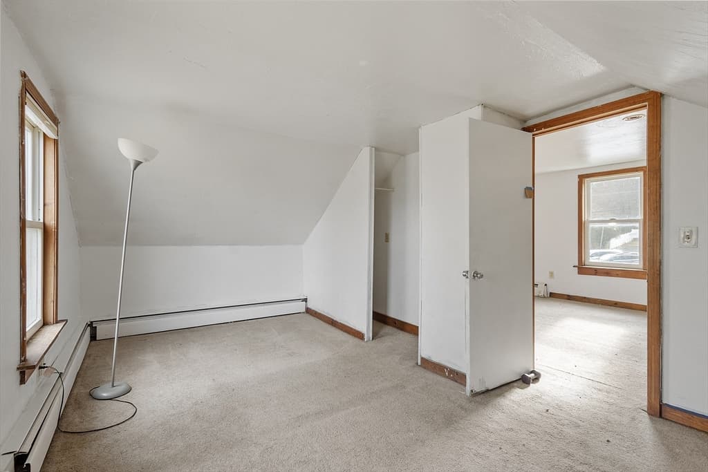 Single Family Residence at 118 Spring St, Winchendon MA 01475, Winchendon, photo 17 of 27