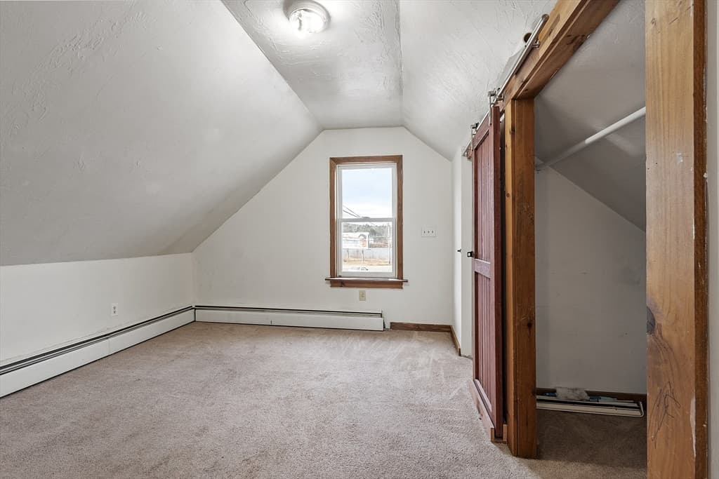 Single Family Residence at 118 Spring St, Winchendon MA 01475, Winchendon, photo 24 of 27