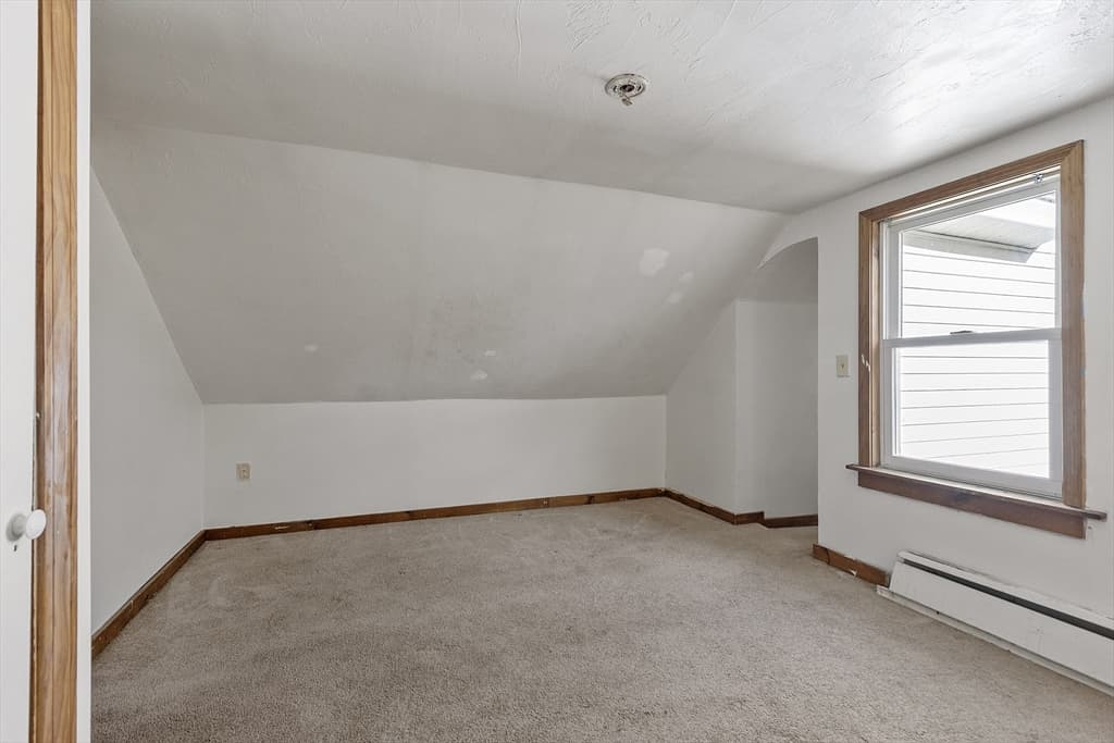 Single Family Residence at 118 Spring St, Winchendon MA 01475, Winchendon, photo 21 of 27