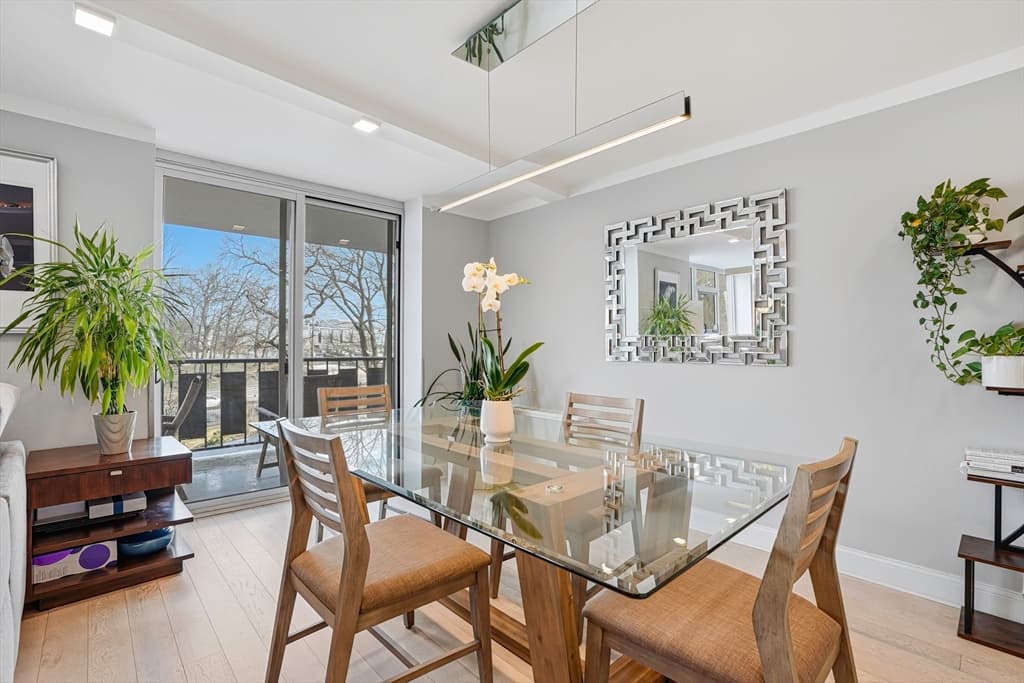 Condominium at 280 Boylston St # 308, Newton MA 02467, Newton, photo 10 of 33