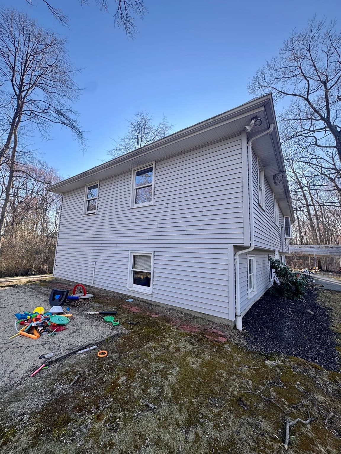 Single Family Residence at 21 Park Dr, Attleboro MA 02703, Attleboro, photo 2 of 15
