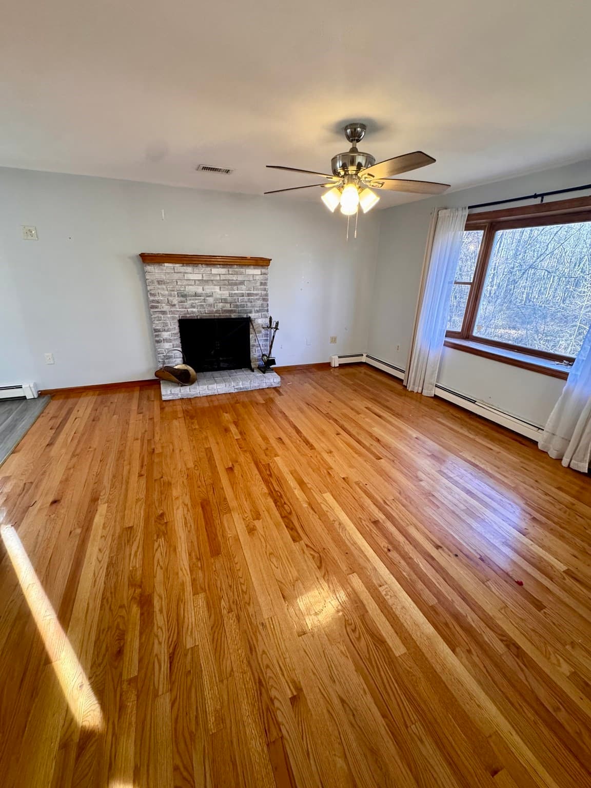 Single Family Residence at 21 Park Dr, Attleboro MA 02703, Attleboro, photo 5 of 15