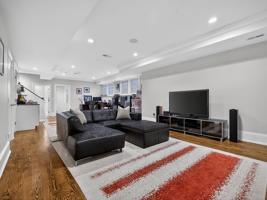 Condominium at 844 E 4th Street # 2, Boston MA 02127, Boston, photo 25 of 29