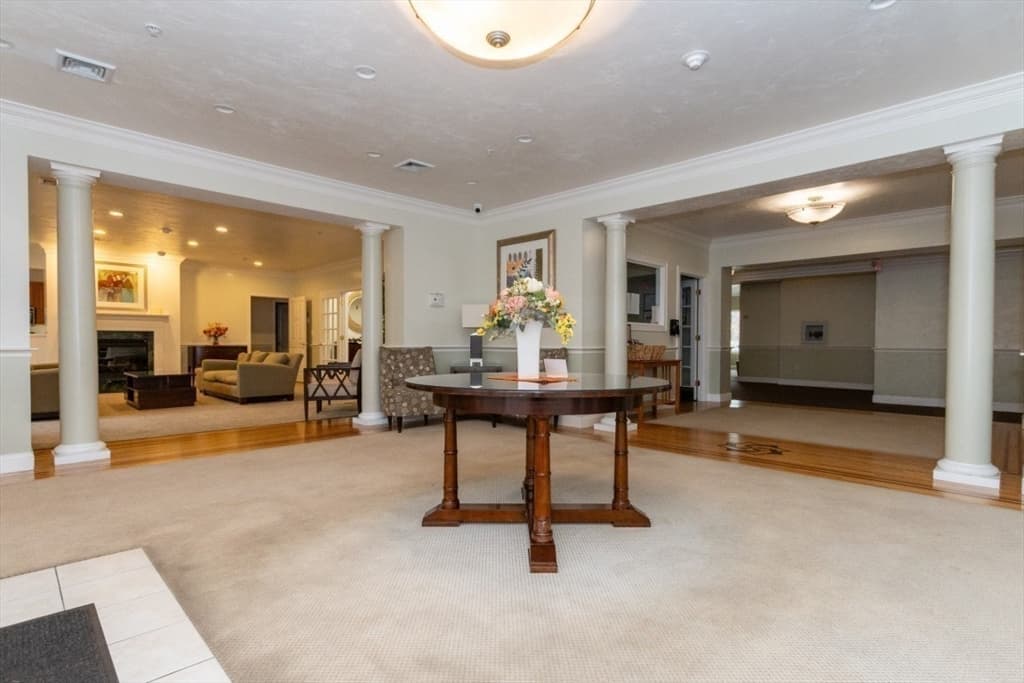 Condominium at 1 Lenox St # 312, Norwood MA 02062, Norwood, photo 3 of 31