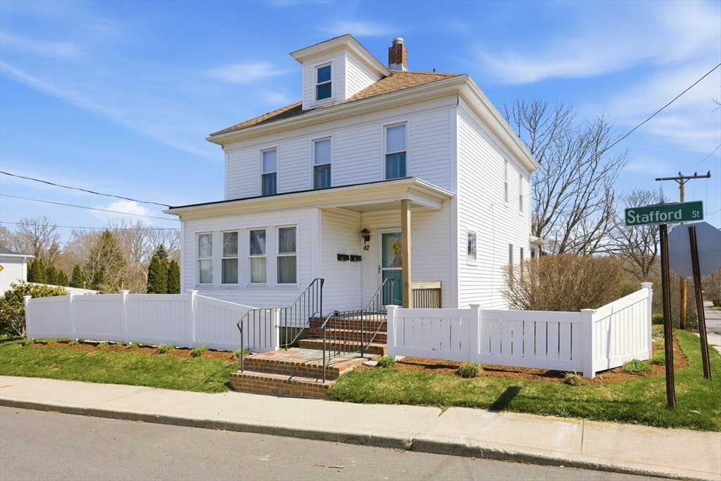 42 Stafford Street, Plymouth MA 02360