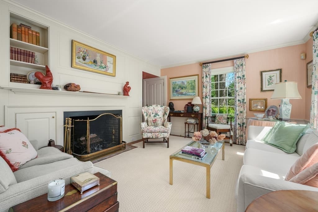 198 Clyde Street, Brookline MA 02467 photo 4