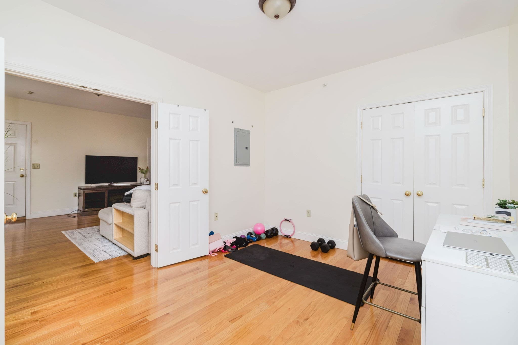 5-9 Family at 1153 1157 Slade, Fall River MA 02721, Fall River, photo 4 of 42