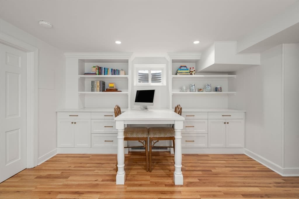 Single Family Residence at 172 Country Drive, Weston MA 02493, Weston, photo 28 of 39