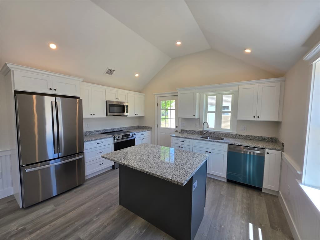 87 Acapesket Rd # 2B, Falmouth MA 02536 photo 2