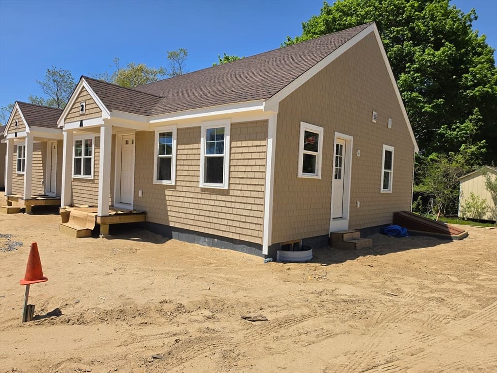 Condominium at 87 Acapesket Rd # 2A, Falmouth MA 02536, Falmouth, photo 14 of 17
