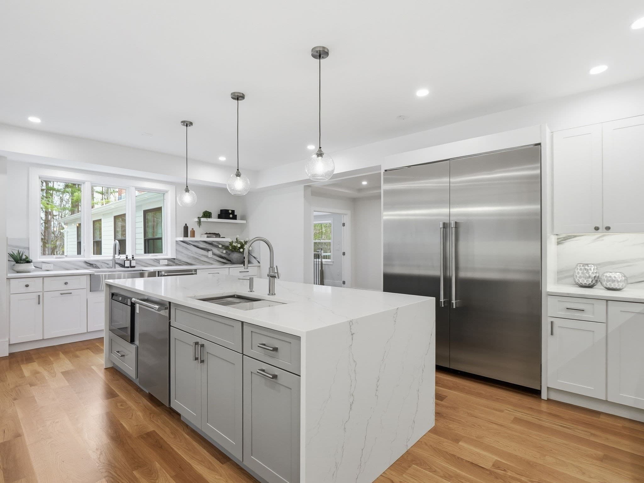 Single Family Residence at 22 Lincoln Rd, Lincoln MA 01773, Lincoln, photo 12 of 42
