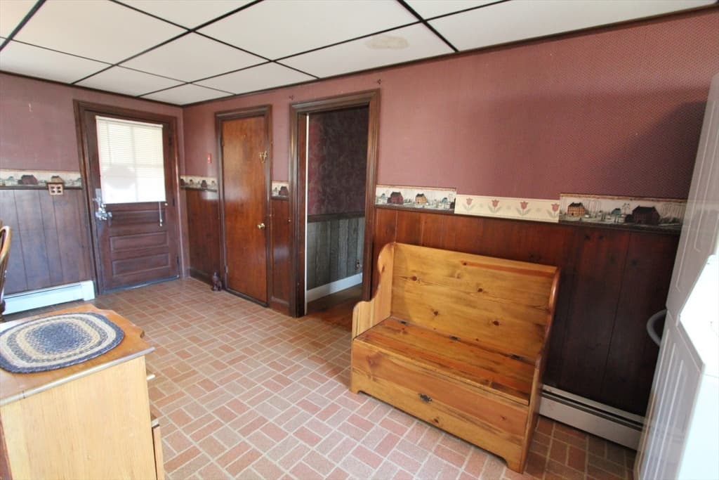 300 Chestnut St, Franklin MA 02038 photo 6