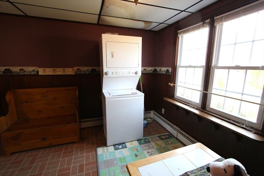 300 Chestnut St, Franklin MA 02038 photo 7