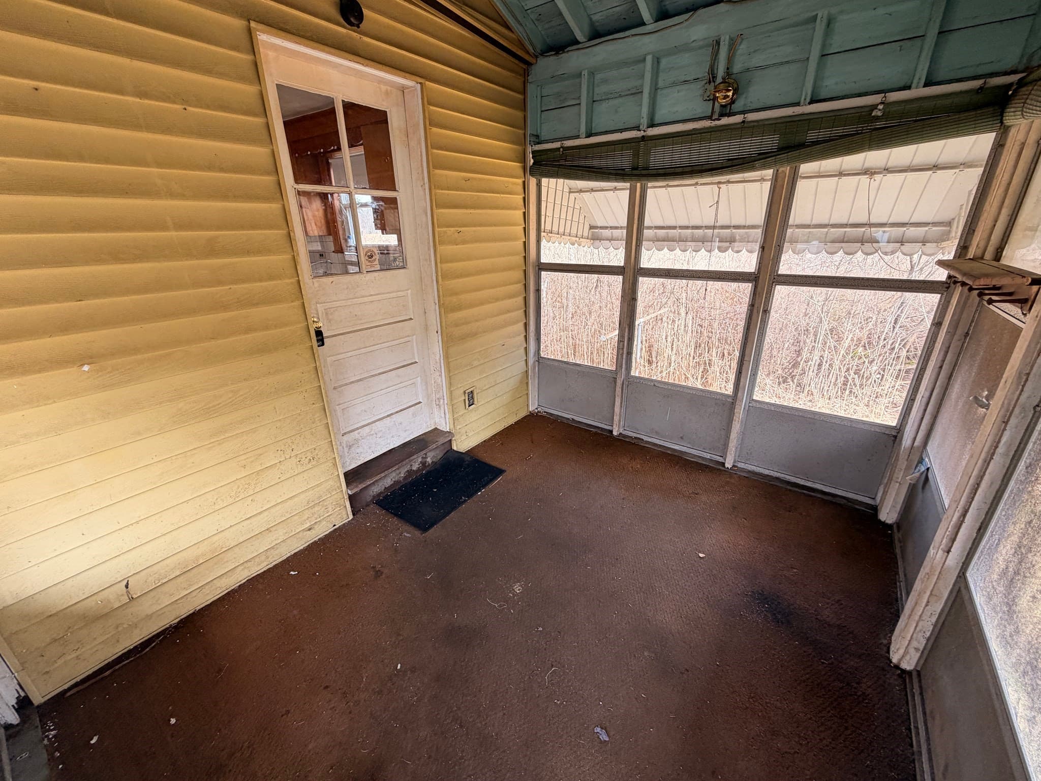 Single Family Residence at 33 Hayes Ave, Whitman MA 02382, Whitman, photo 5 of 17