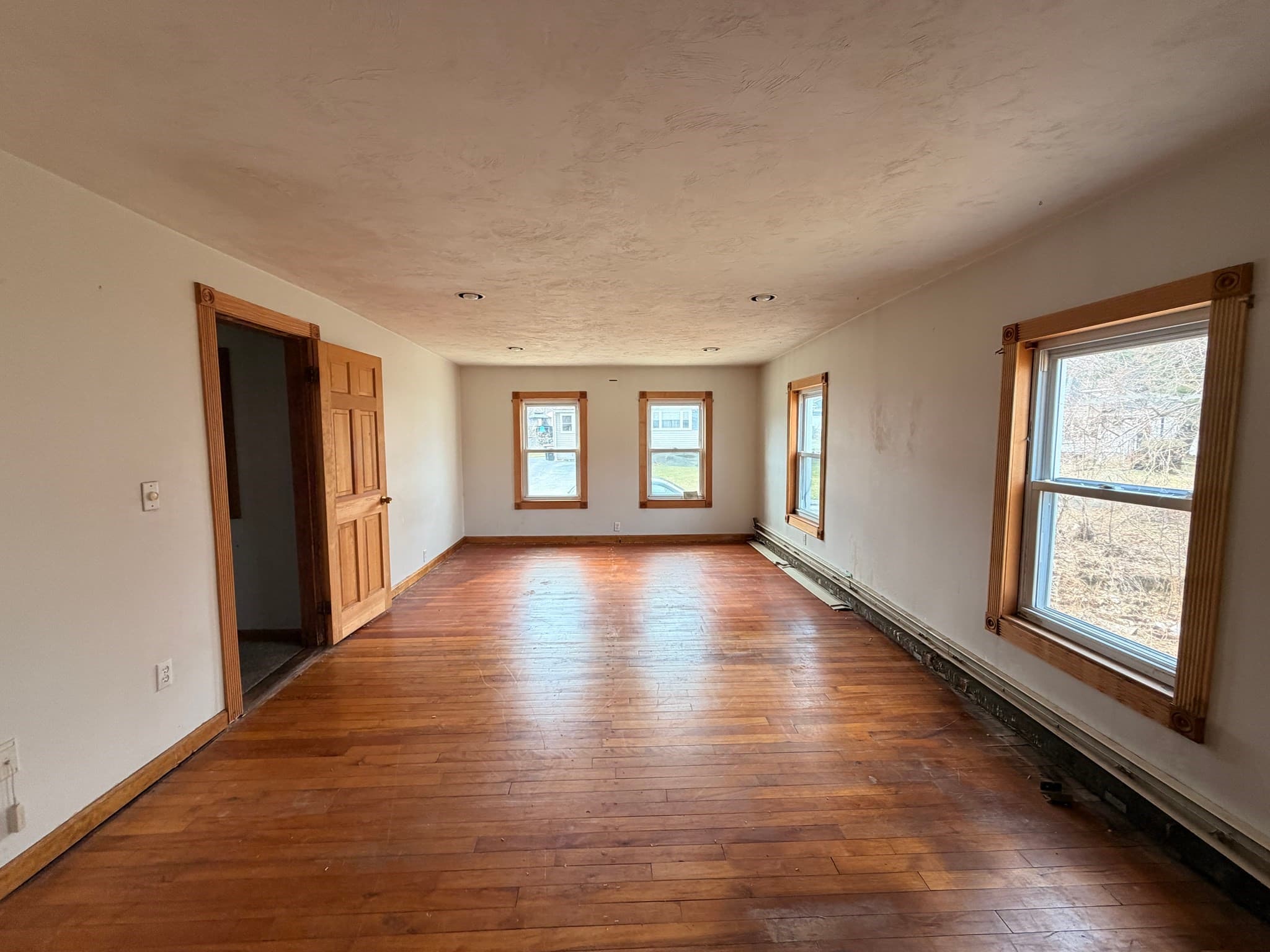 Single Family Residence at 33 Hayes Ave, Whitman MA 02382, Whitman, photo 9 of 17