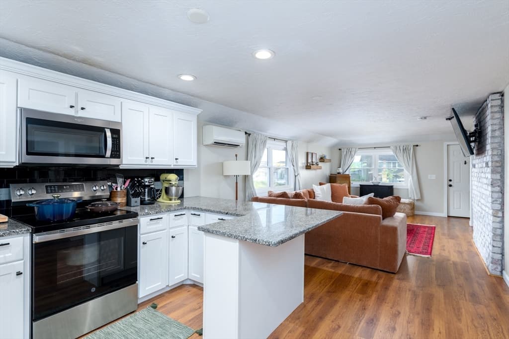 Single Family Residence at 1 Pine Lane, Brookfield MA 01506, Brookfield, photo 8 of 29