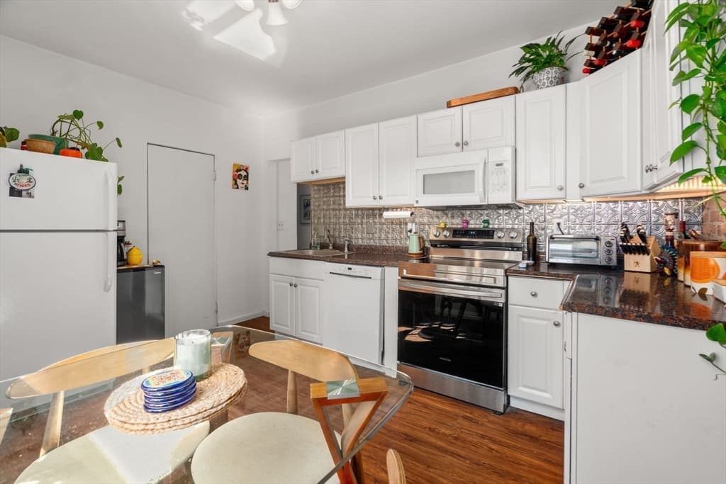 Condominium at 1404 Commonwealth Ave # 17, Boston MA 02135, photo 5 of 17