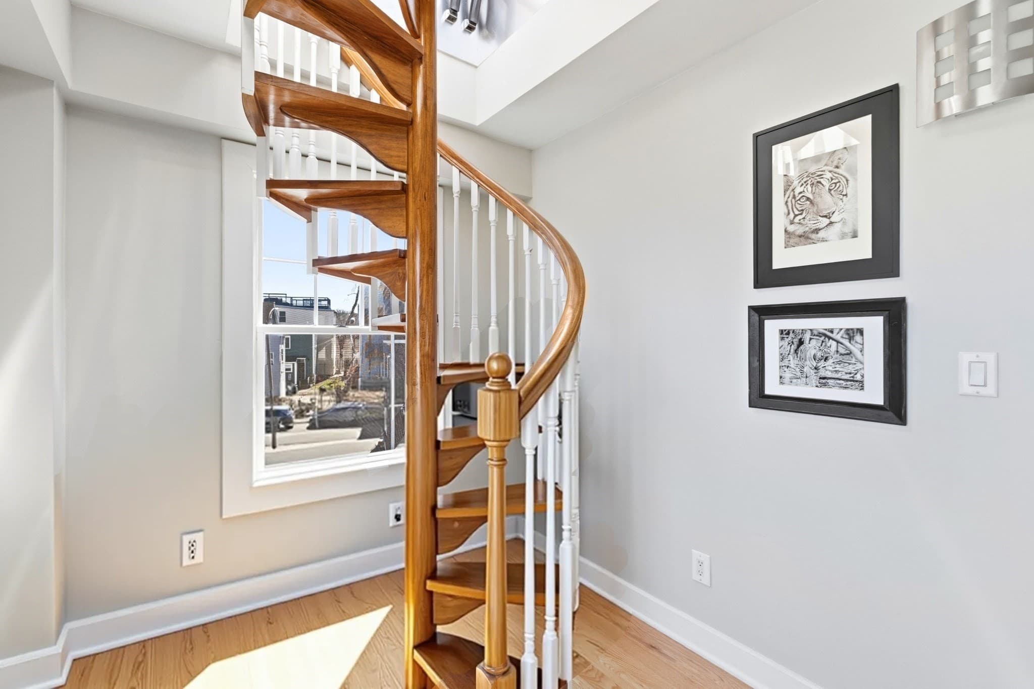 Condominium at 35 Middle St. # 4, Boston MA 02127, Boston, photo 17 of 18