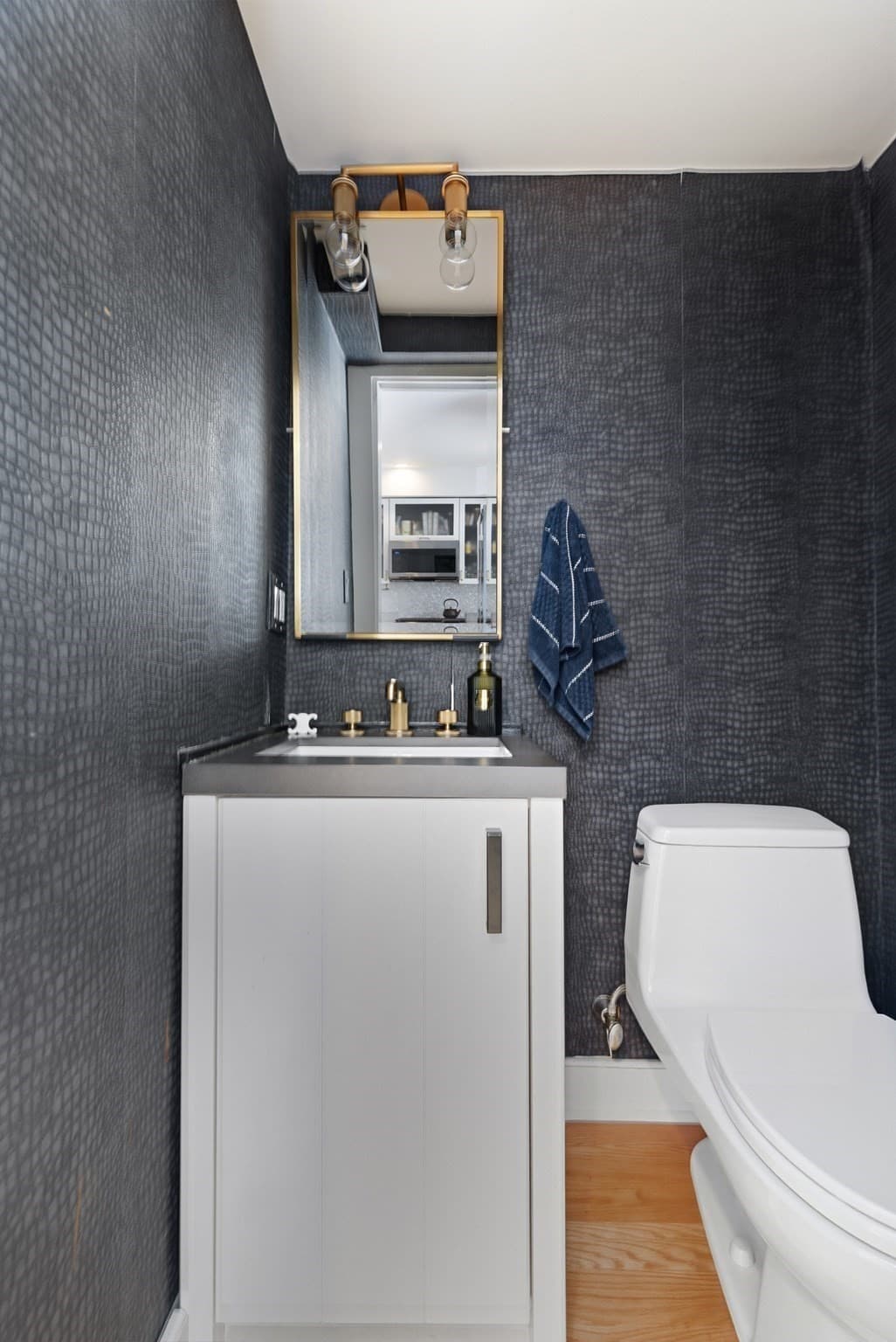 Condominium at 35 Middle St. # 4, Boston MA 02127, Boston, photo 7 of 18